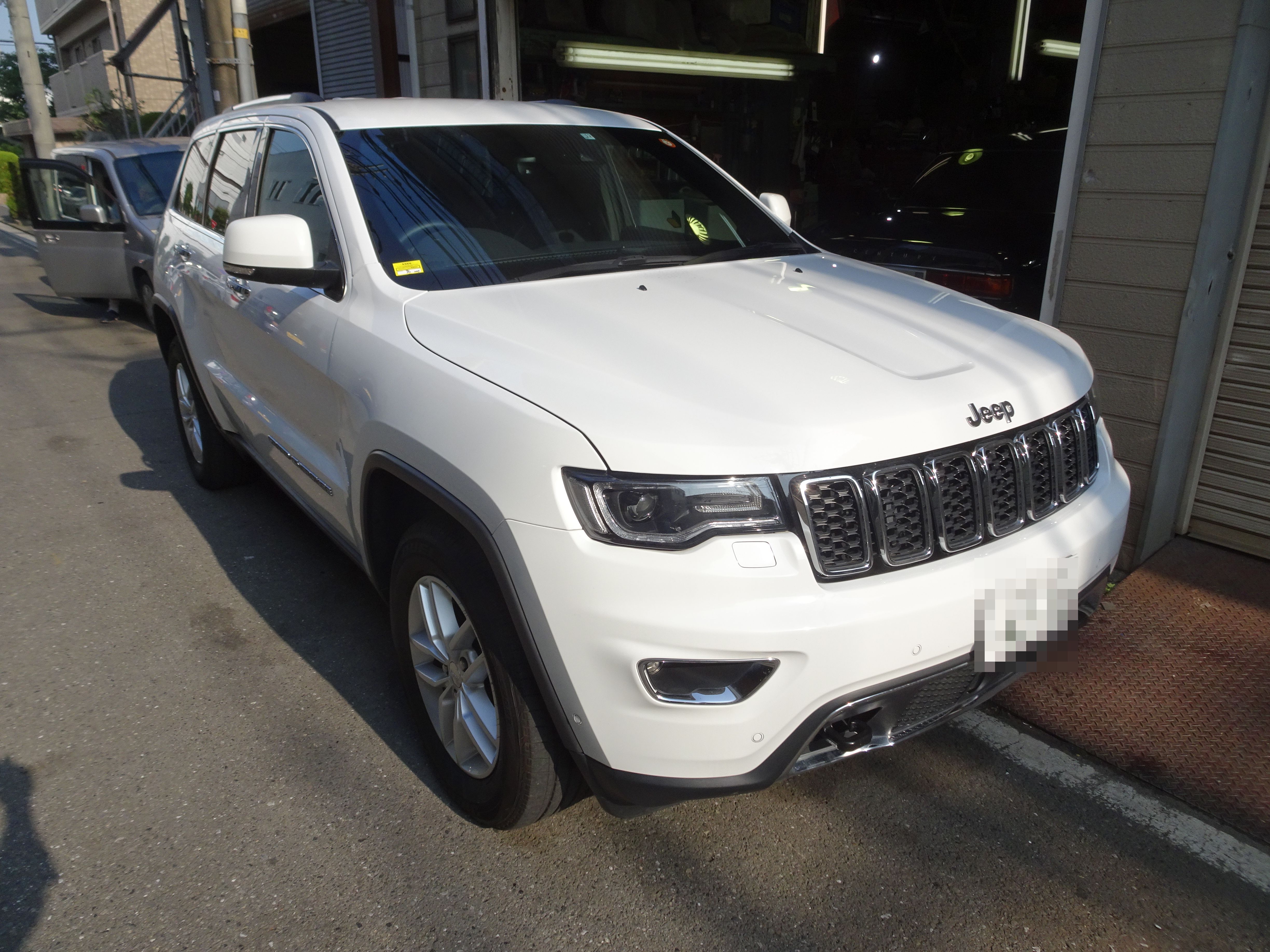 【AA代行落札】グランドチェロキー リミテッド