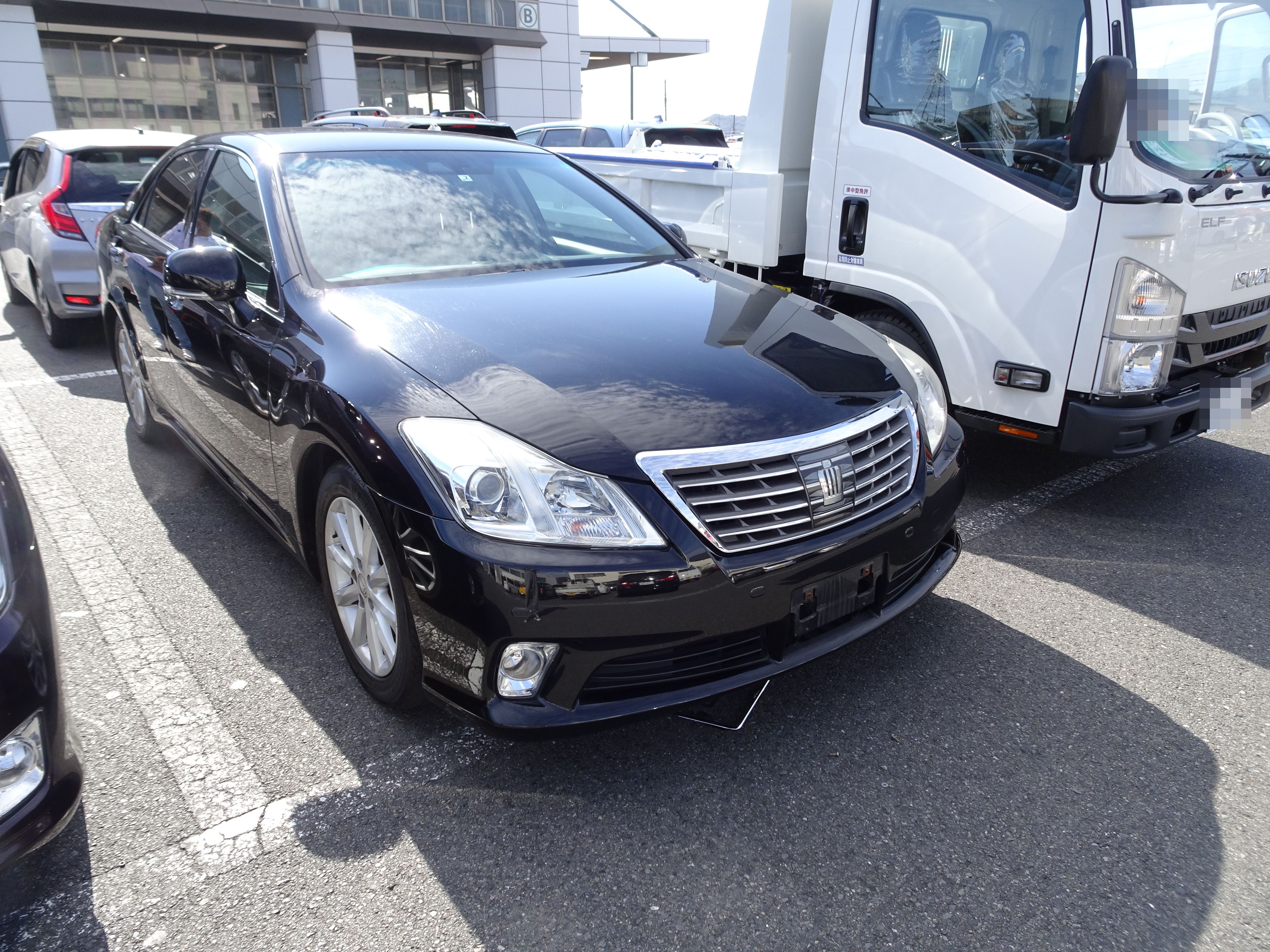 【AA代行落札】クラウン ロイヤルサルーンG