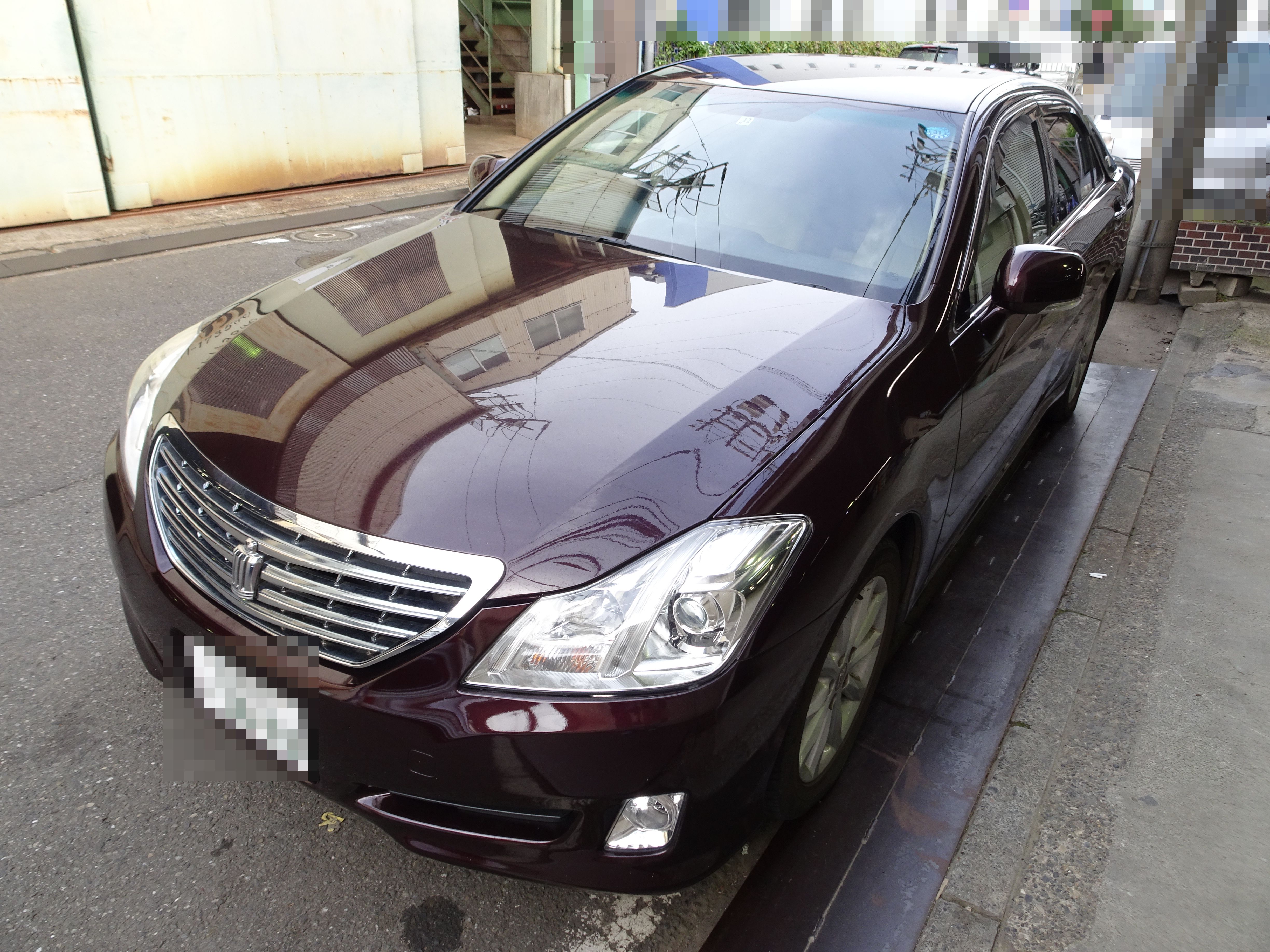 【店舗ご成約】クラウン ロイヤルサルーンナビパッケージ