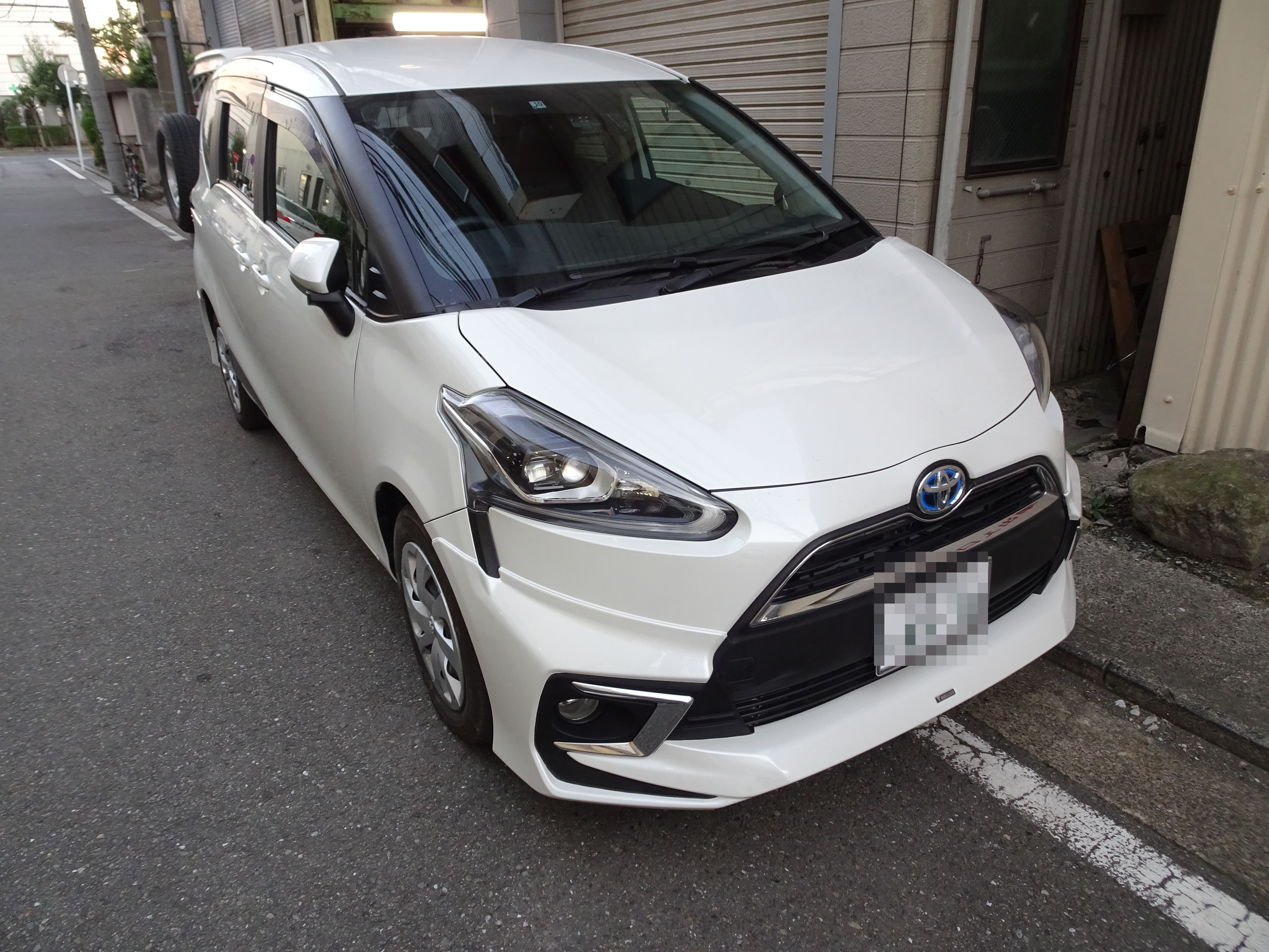 【AA代行落札】シエンタ X