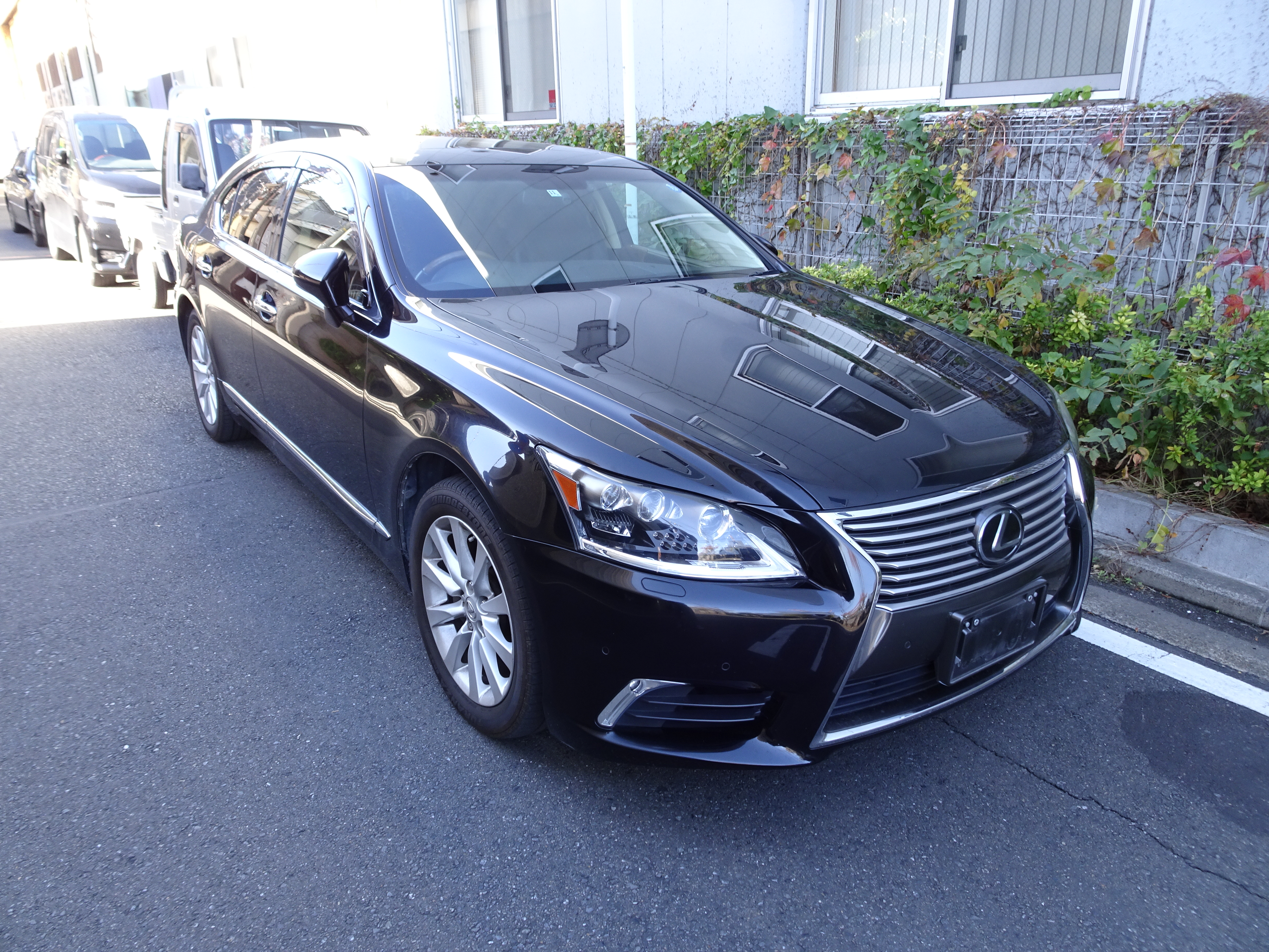 【AA代行落札】LS460 バージョンC-Iパッケージ