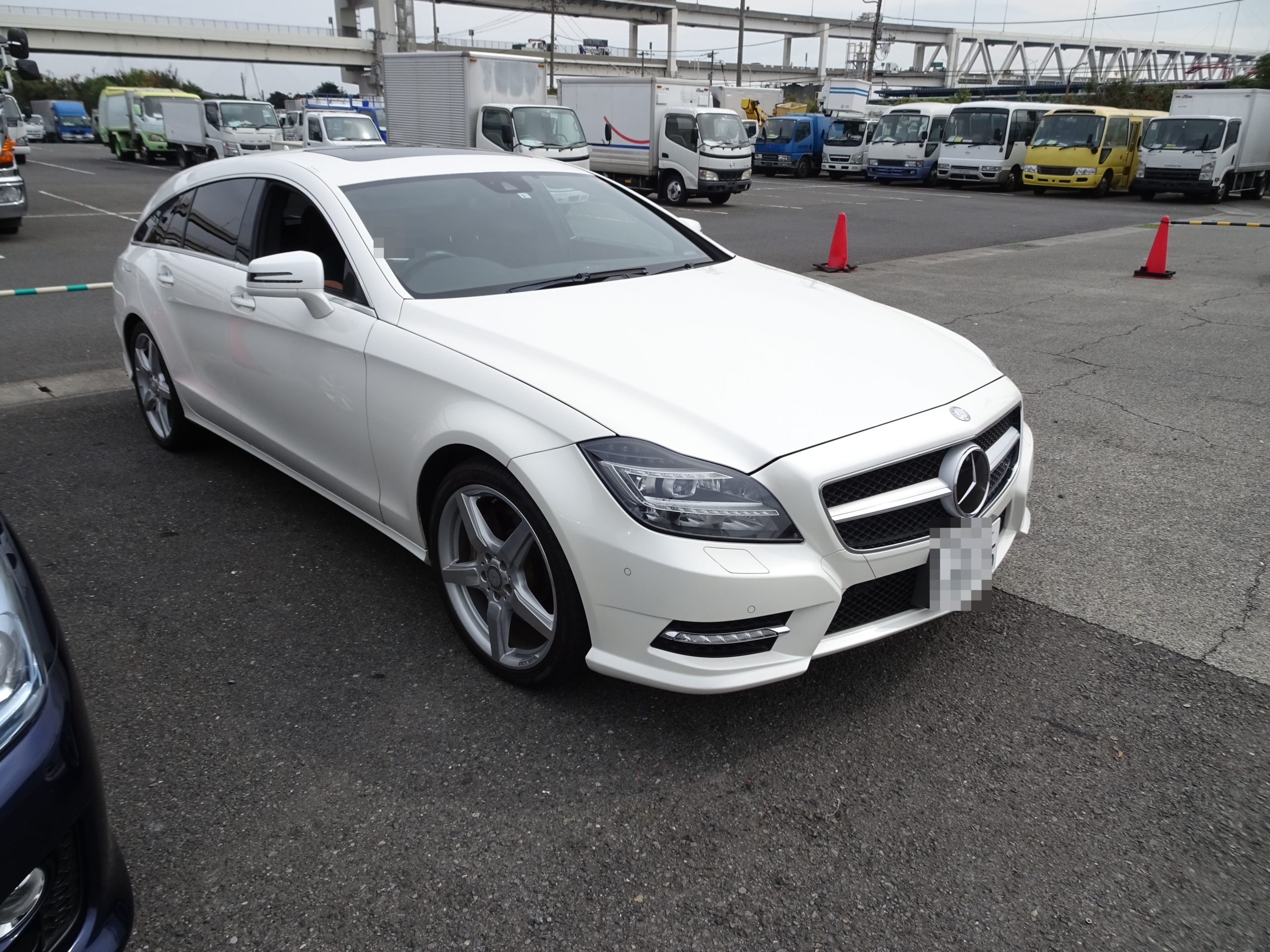 【AA代行出品】ベンツ CLS350 シューティングブレイク AMGスポーツパッケージ