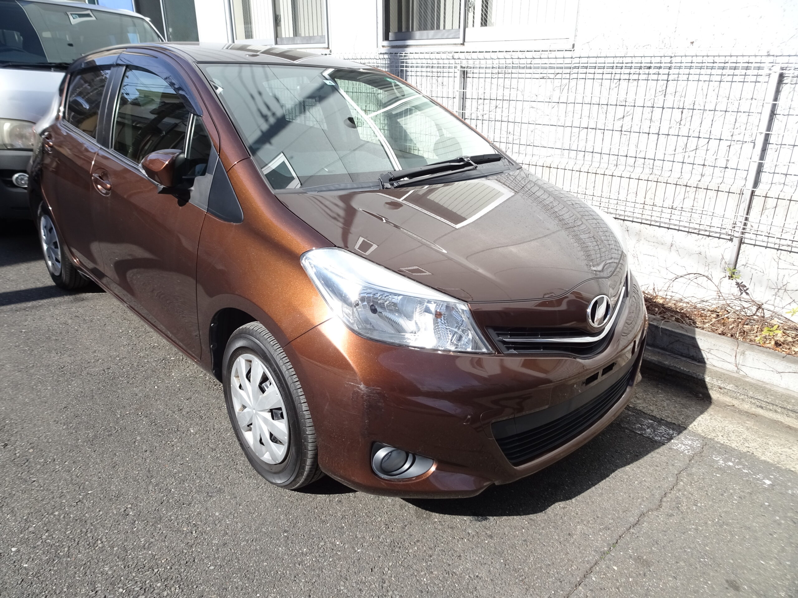 【AA代行落札】ヴィッツ ジェエラ