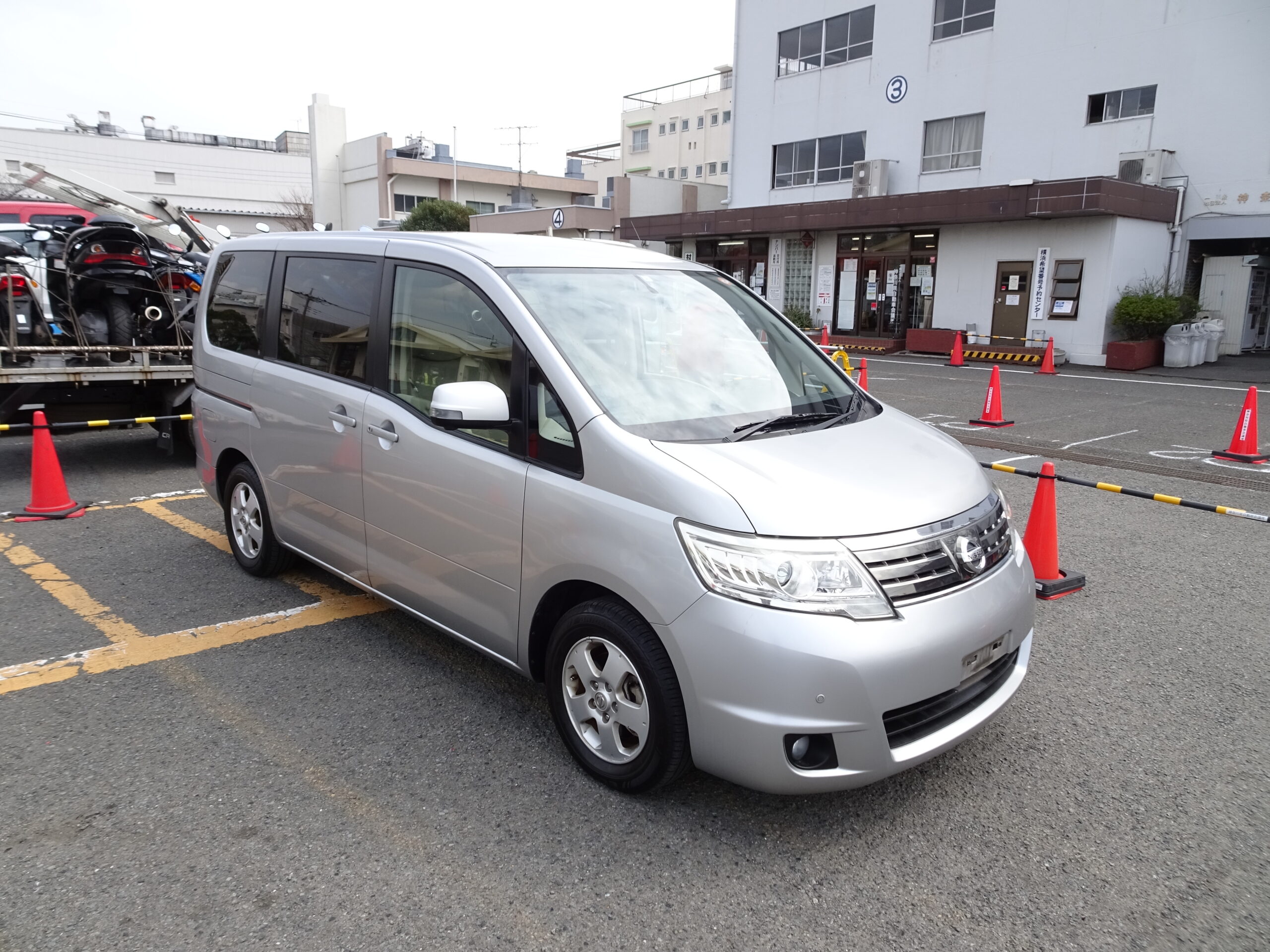 【AA代行落札】セレナ 20G