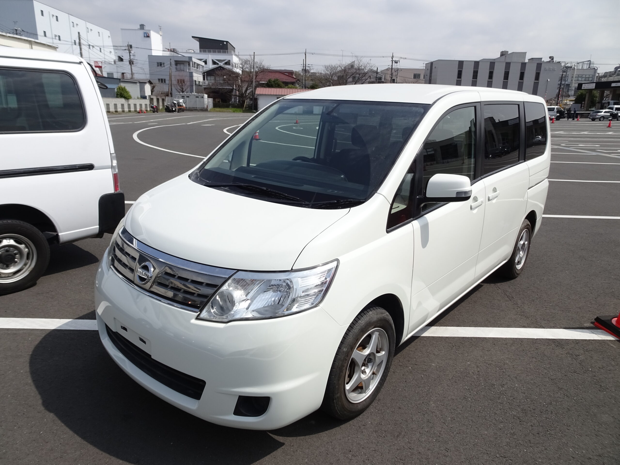 【店舗ご成約】セレナ 20S