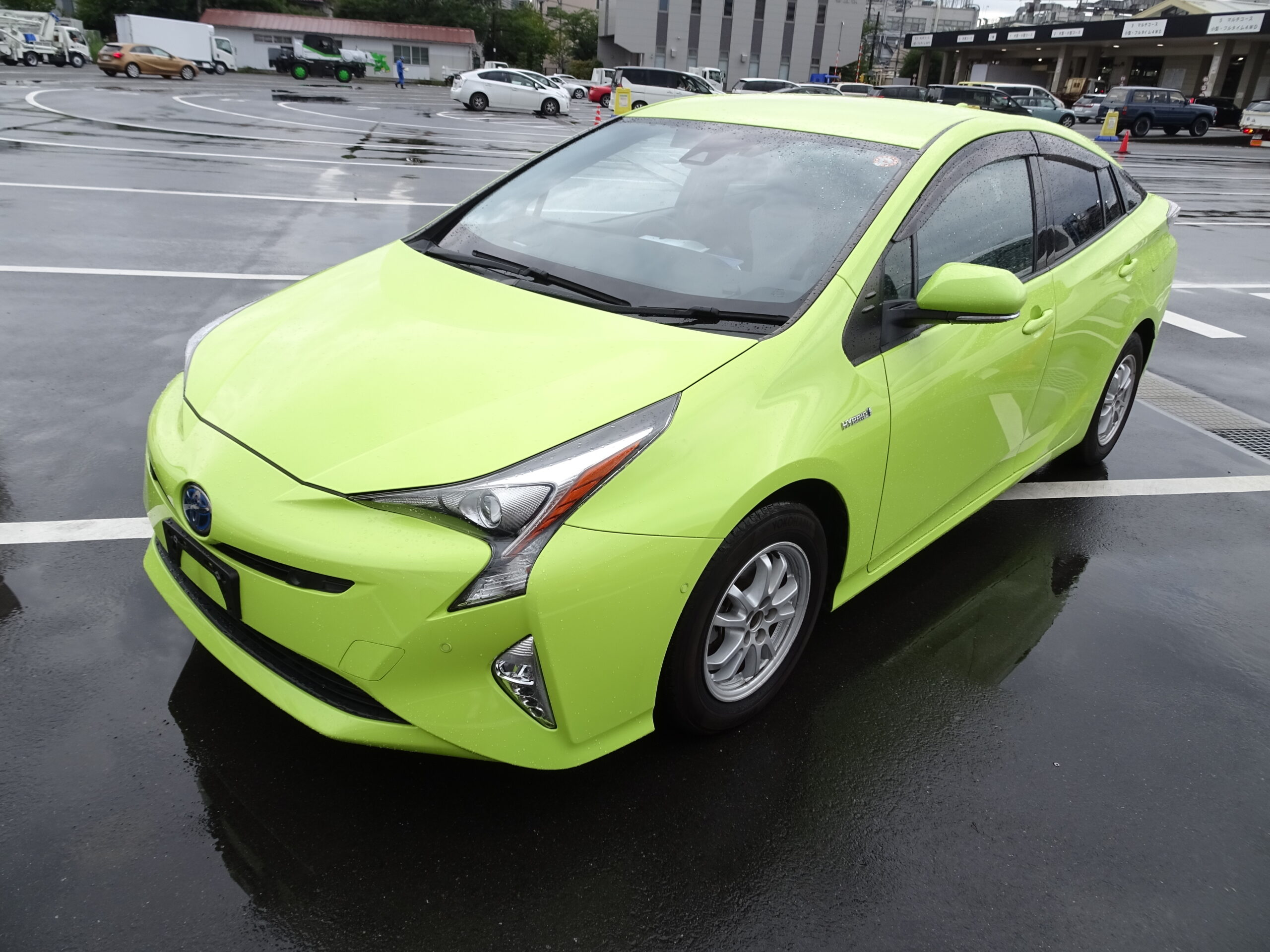 【AA代行落札】プリウス Aセーフティセンス