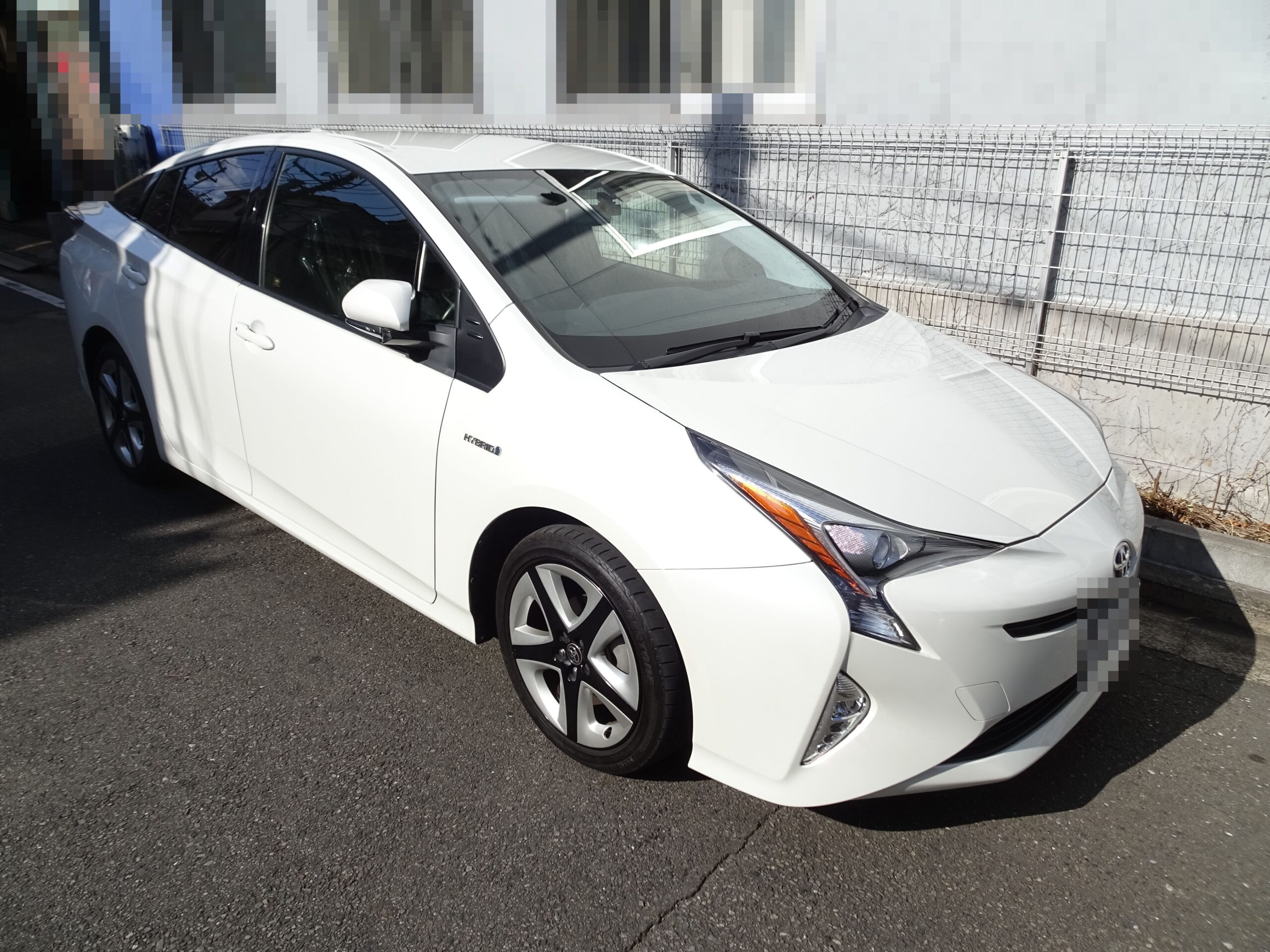 【AA代行落札】プリウス Sツーリングセレクション