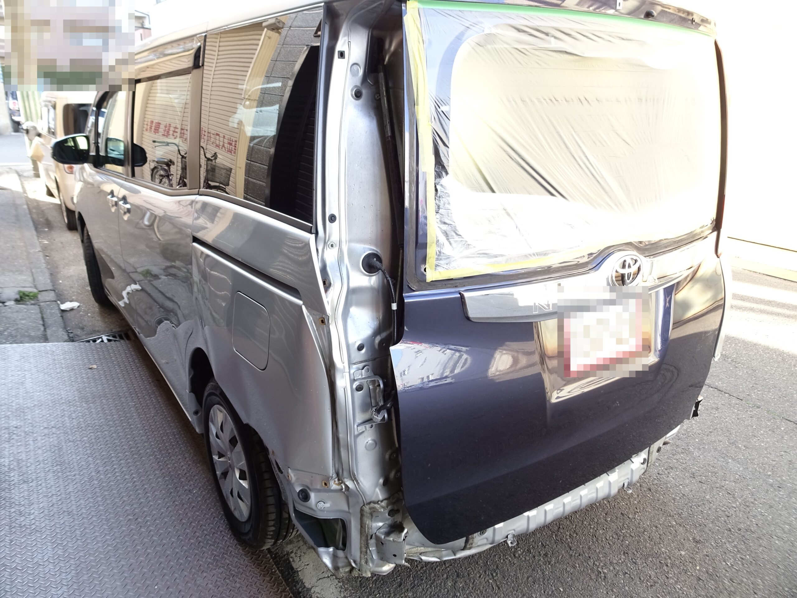 【買取・事故現状車】ノア X Vパッケージ