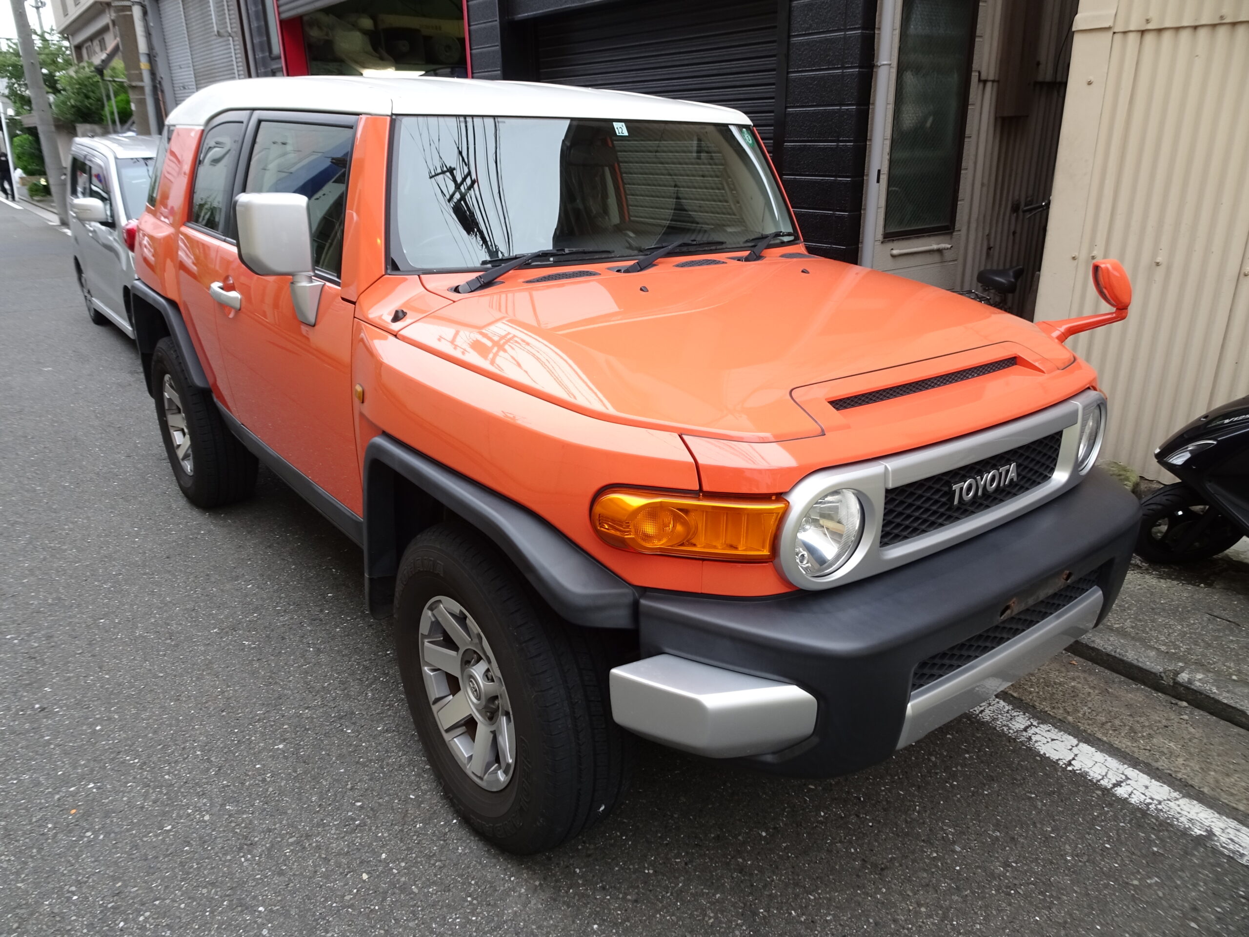 【AA代行落札】FJクルーザー カラーパッケージ