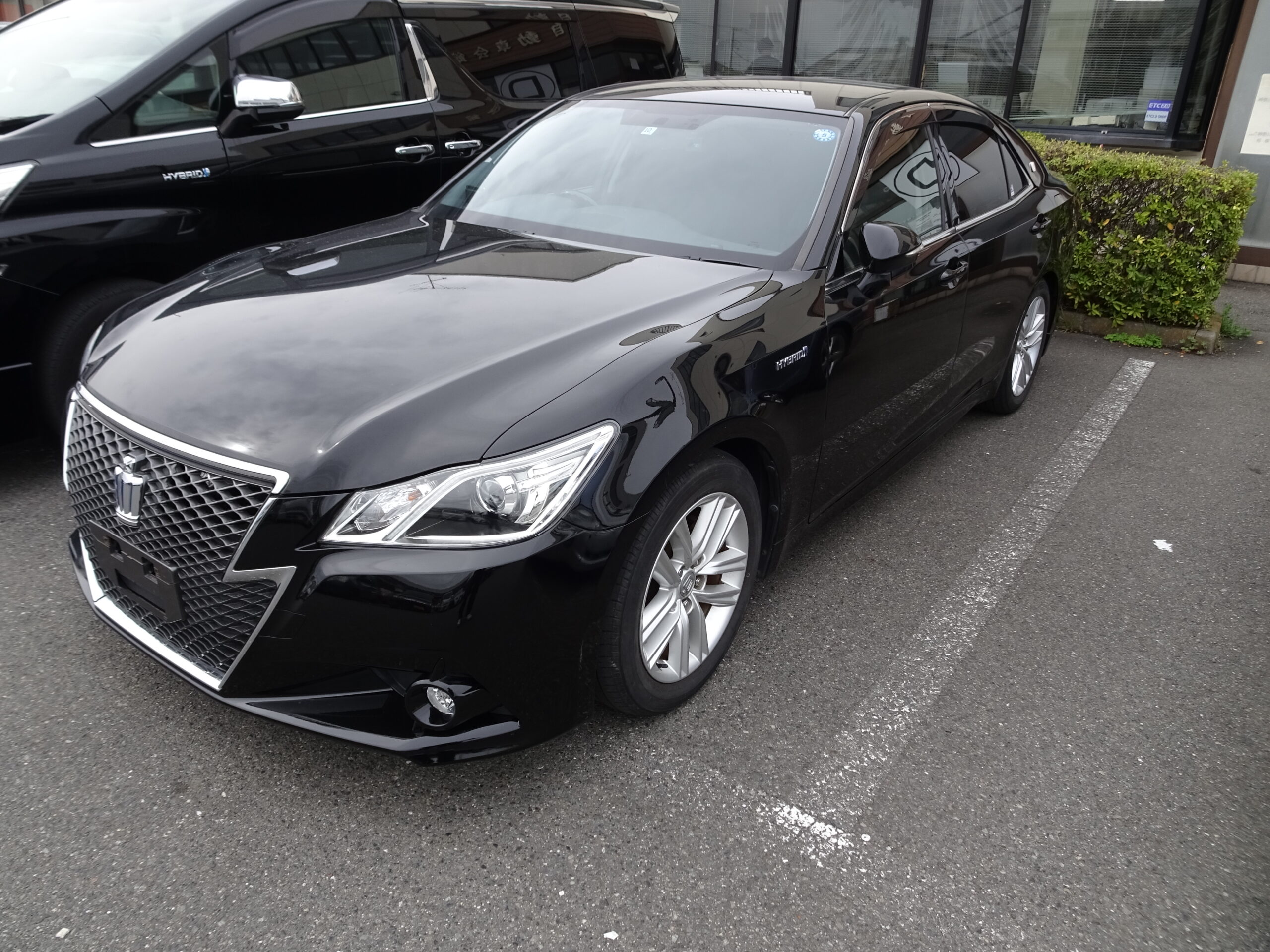 【AA代行落札】クラウンハイブリッド アスリート