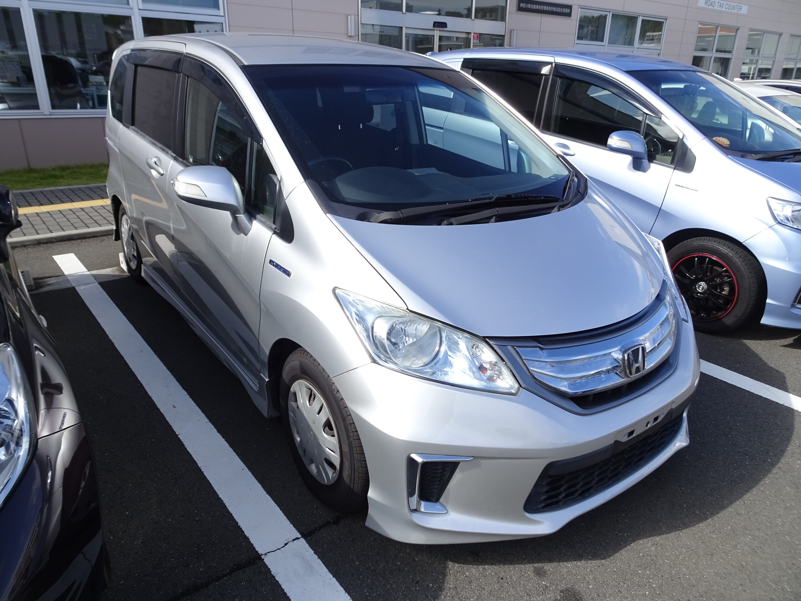 【AA代行落札】フリードハイブリッド ジャストセレクション