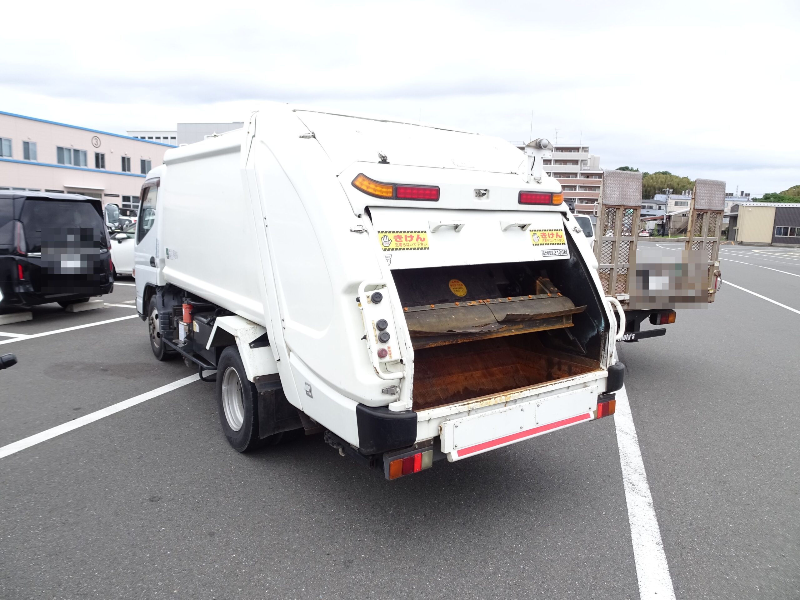 【店舗ご成約】キャンター パッカー車