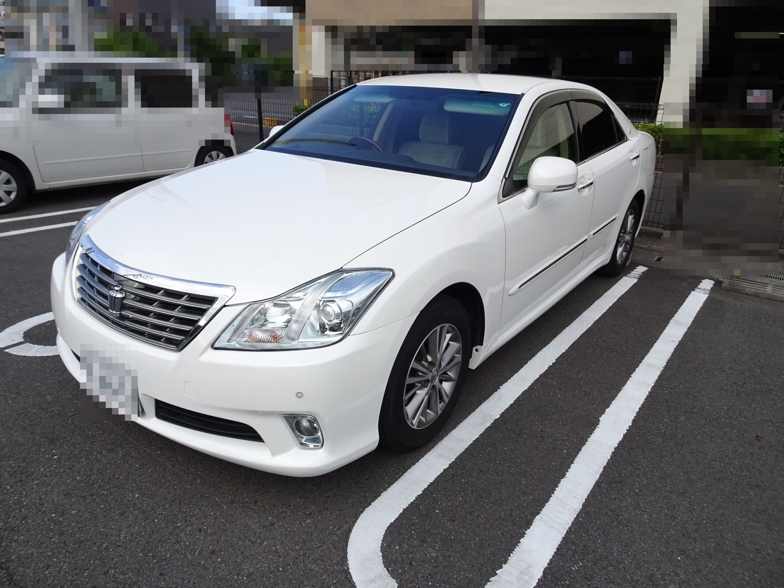 【AA代行落札】クラウンロイヤルサルーン プレミアムエディション