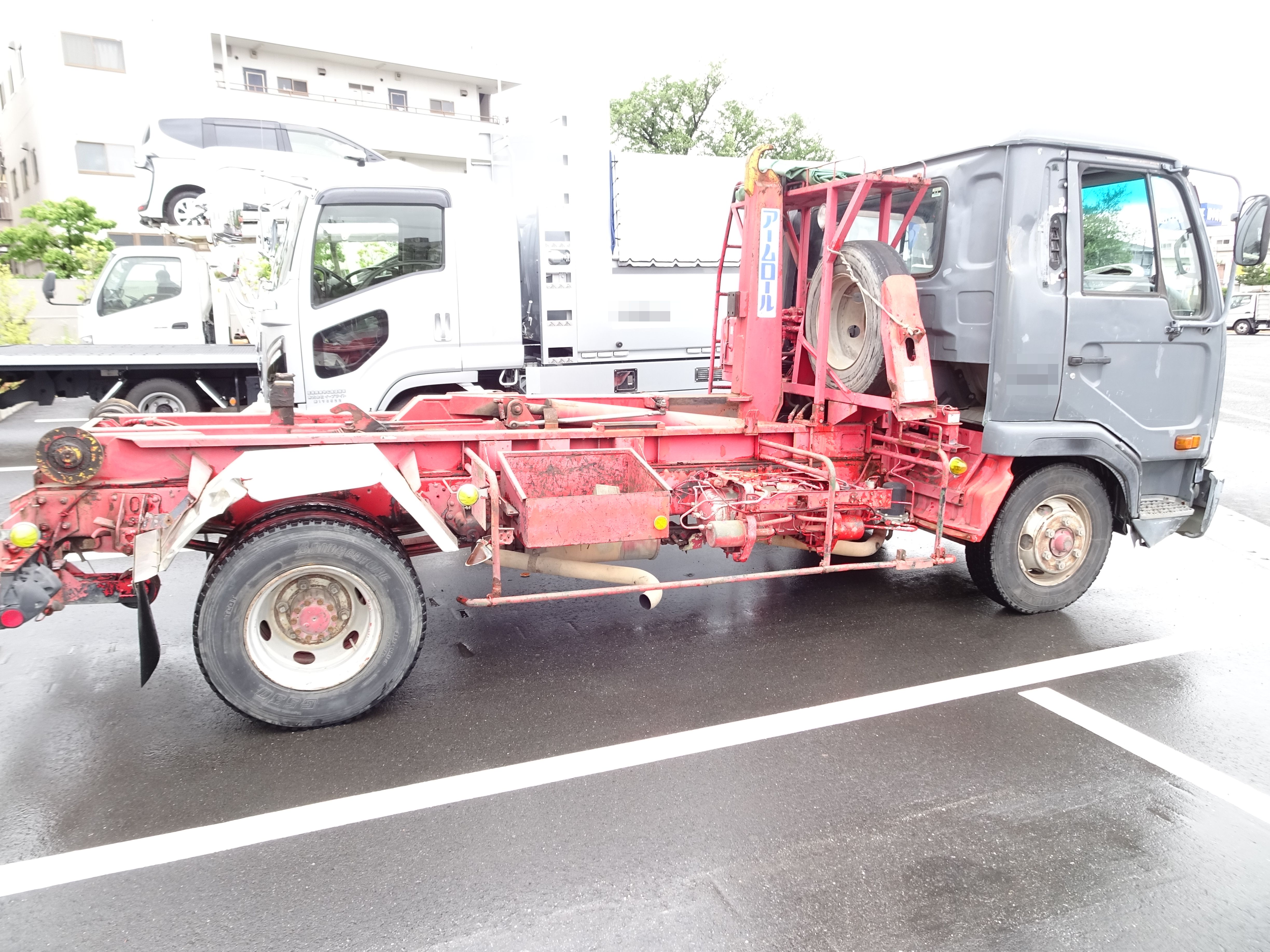 【店舗ご成約】ＵＤ アームロール